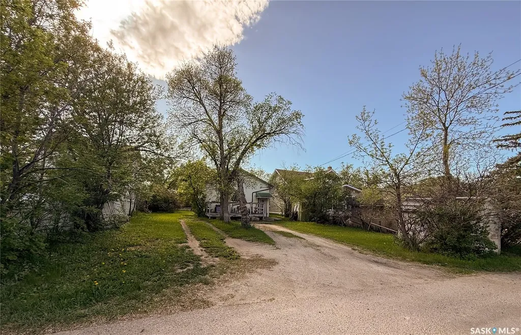269 2nd Avenue NE Swift Current SK S9H 2C9
