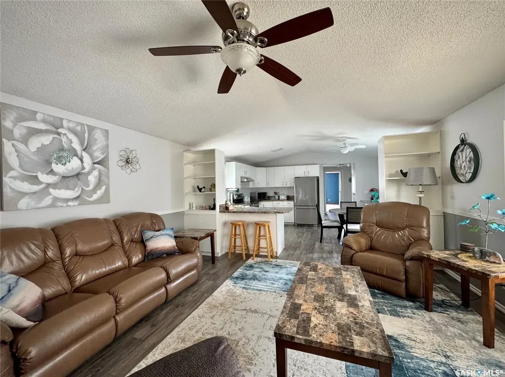 317 Riedel Avenue E Langenburg SK S0A 2A0