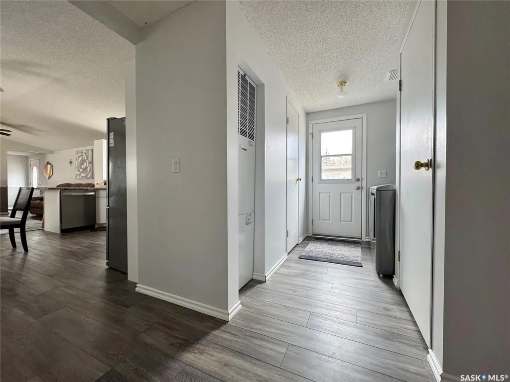 317 Riedel Avenue E Langenburg SK S0A 2A0