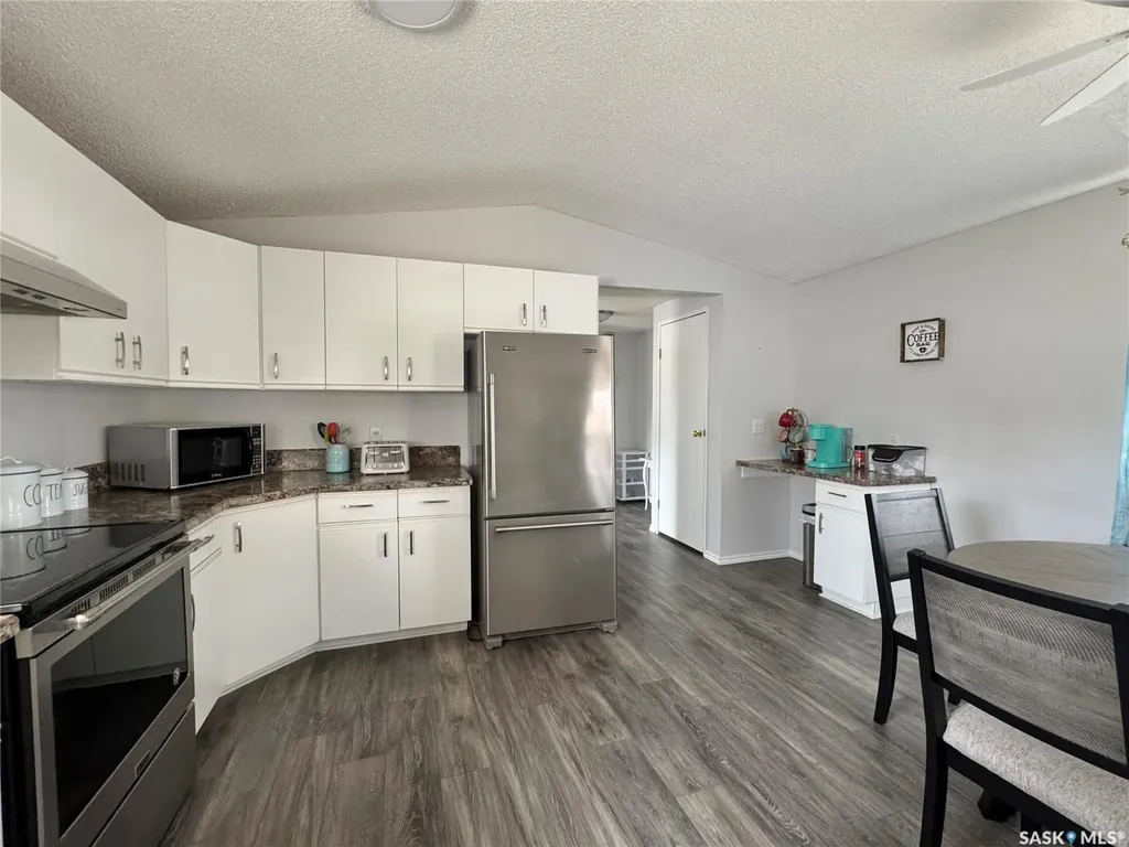 317 Riedel Avenue E Langenburg SK S0A 2A0