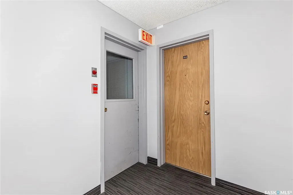 345 Kingsmere Boulevard Saskatoon SK S7J 4J6