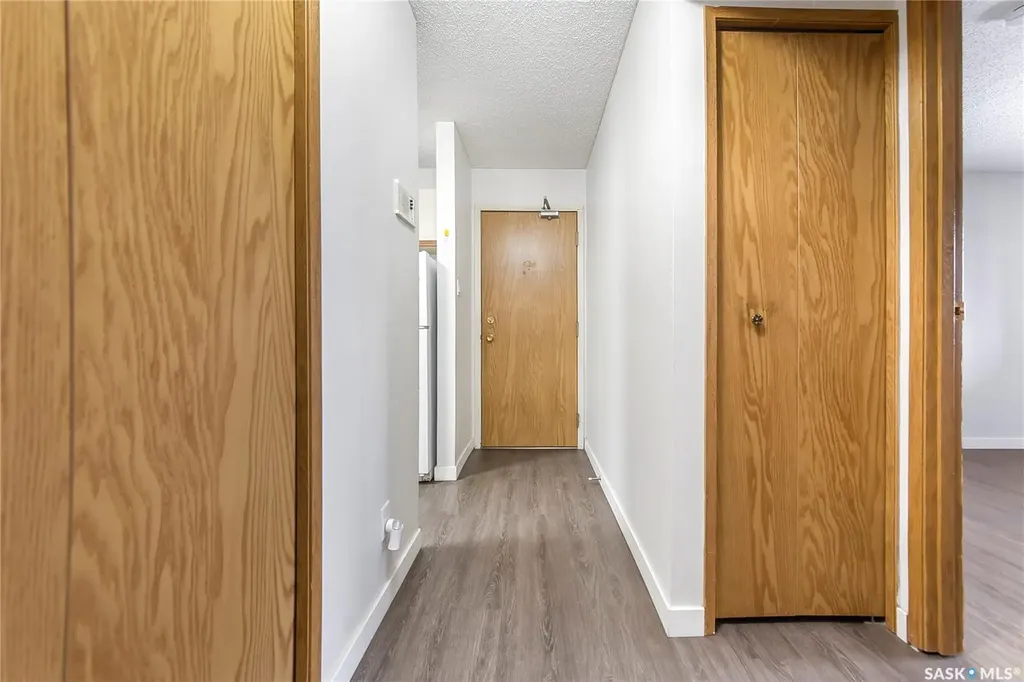 345 Kingsmere Boulevard Saskatoon SK S7J 4J6