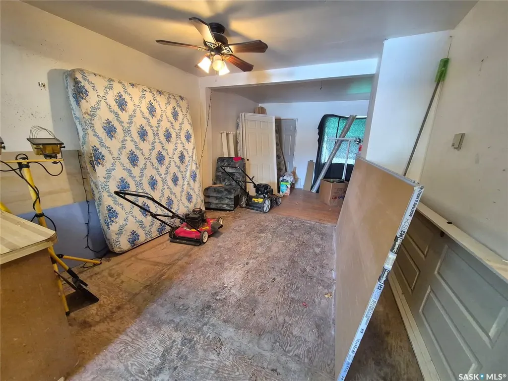 517 Beckwell Avenue Radville SK S0C 2G0