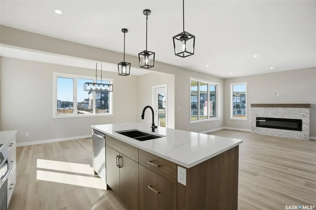435 Sharma Crescent Saskatoon SK S7W 0Y4