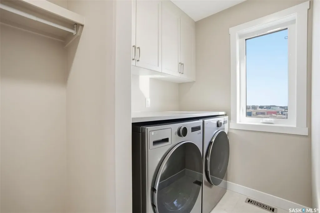 435 Sharma Crescent Saskatoon SK S7W 0Y4