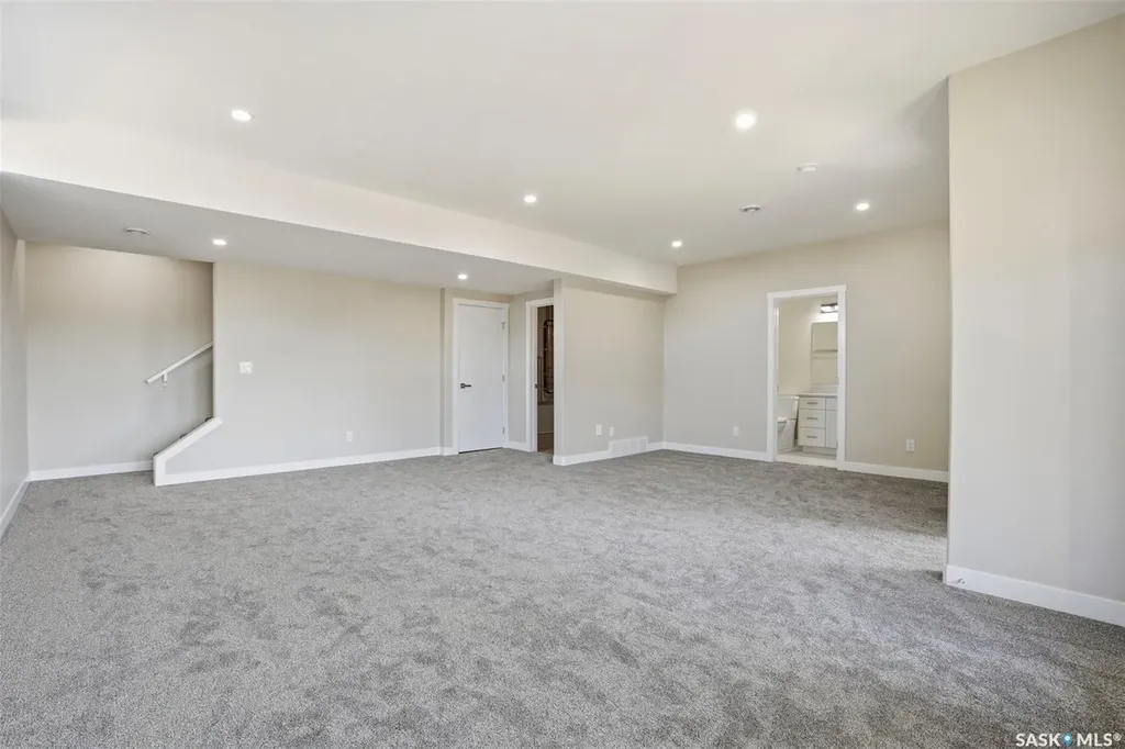 435 Sharma Crescent Saskatoon SK S7W 0Y4