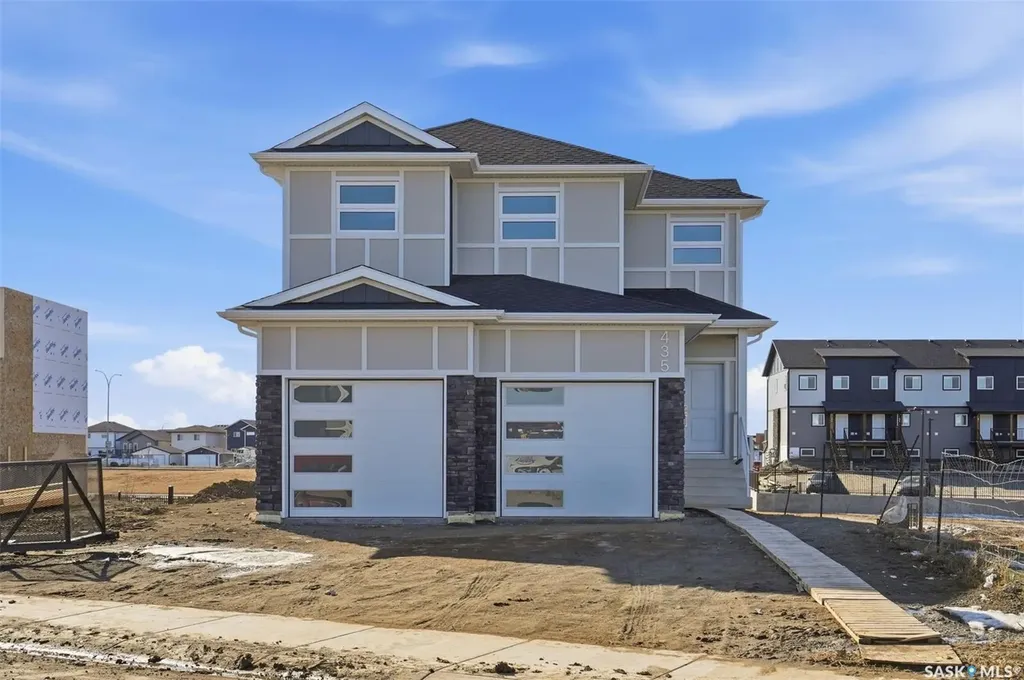 435 Sharma Crescent Saskatoon SK S7W 0Y4
