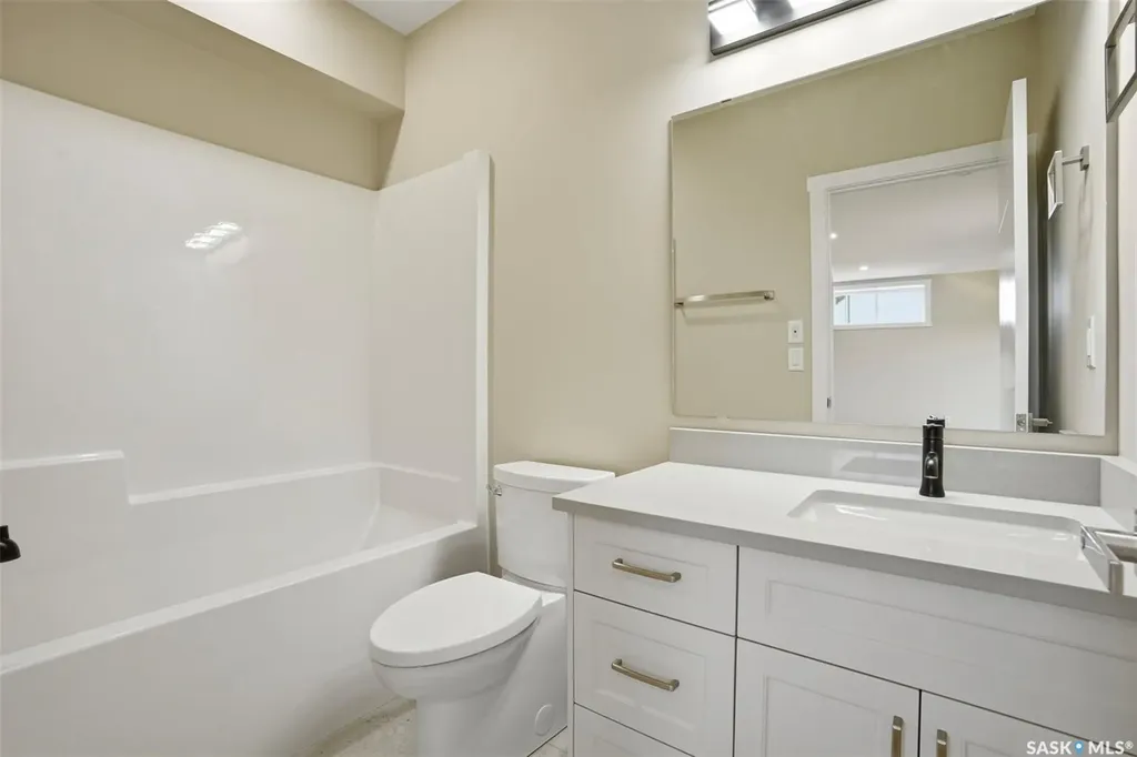 435 Sharma Crescent Saskatoon SK S7W 0Y4