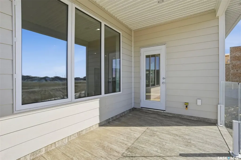 435 Sharma Crescent Saskatoon SK S7W 0Y4