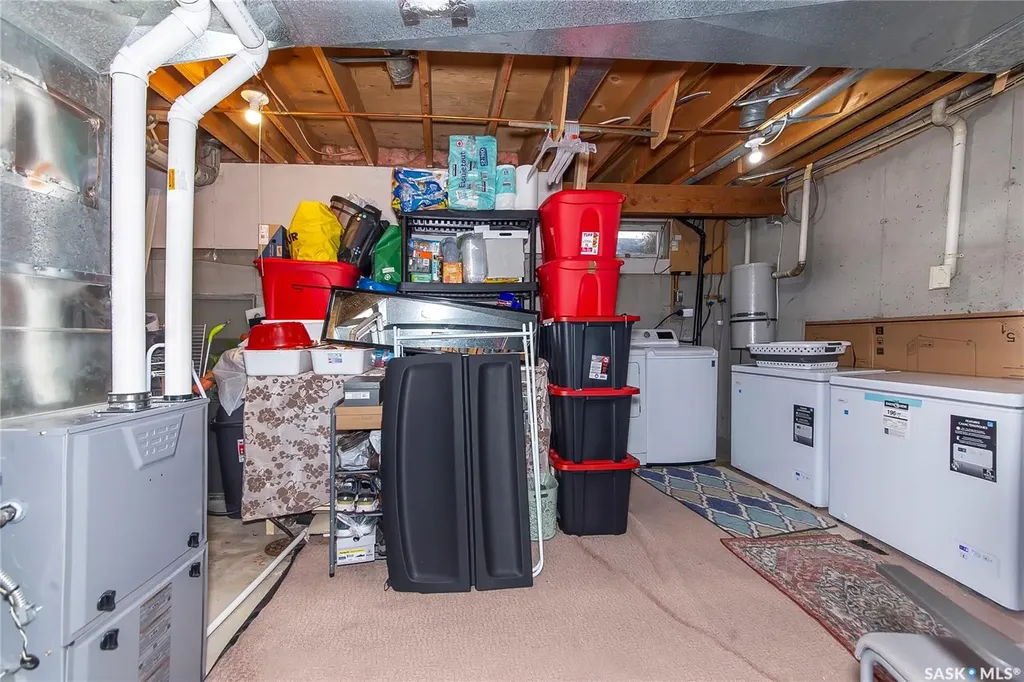 1128 Mckercher Drive Saskatoon SK S7H 4Y7