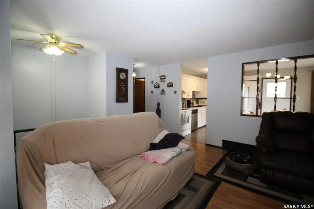 522 4th Street W Shaunavon SK S0N 2M0