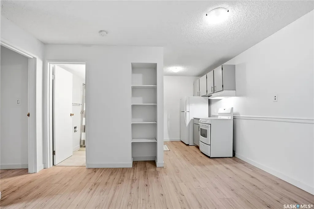 423 Tait Court Saskatoon SK S7H 5L3