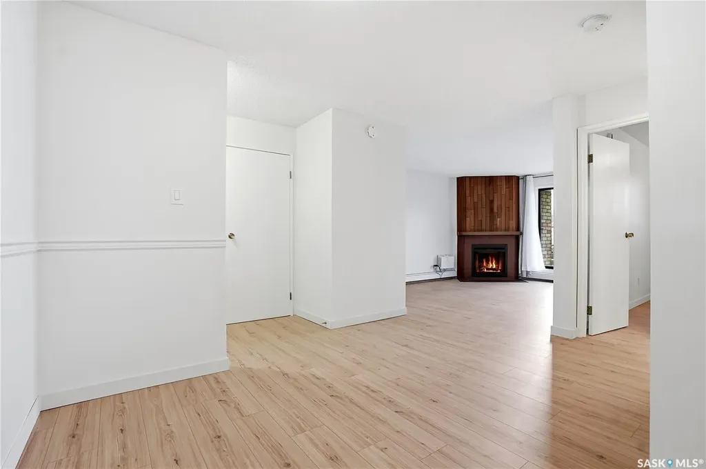 423 Tait Court Saskatoon SK S7H 5L3