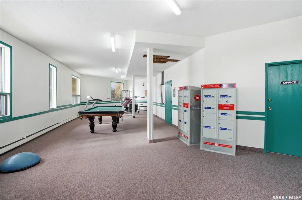 423 Tait Court Saskatoon SK S7H 5L3