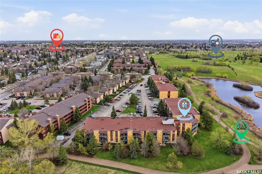 423 Tait Court Saskatoon SK S7H 5L3