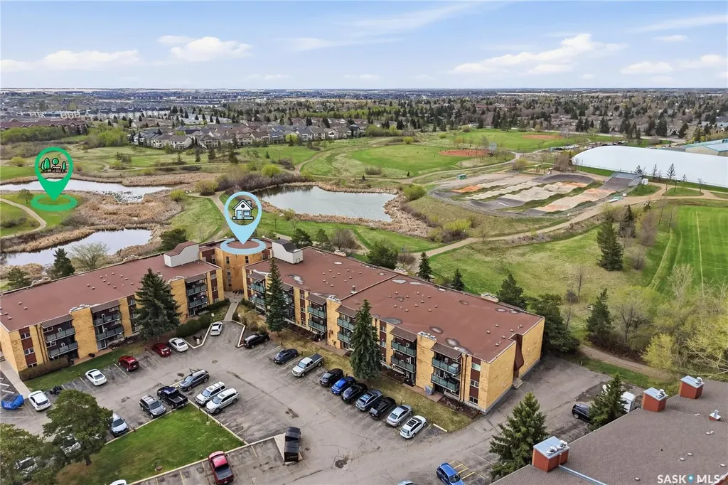 423 Tait Court Saskatoon SK S7H 5L3