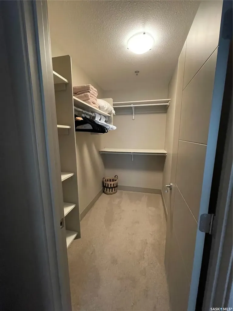 115 Willowgrove Crescent Saskatoon SK S7H 0M3