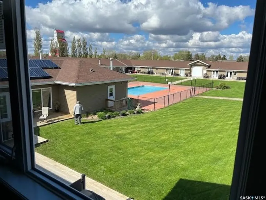 1250 Aaro Avenue Elbow SK S0H 1J0