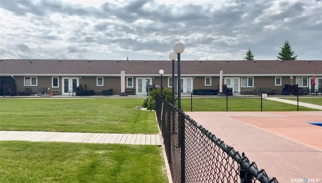 1250 Aaro Avenue Elbow SK S0H 1J0