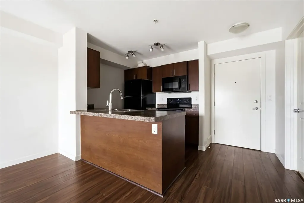 5500 Mitchinson Way Regina SK S4W 0N9
