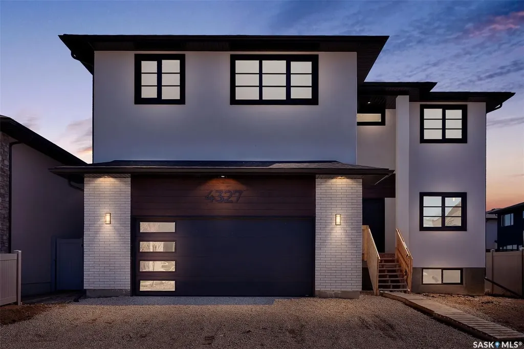 4327 Wild Rose Drive Regina SK S4V 3V6