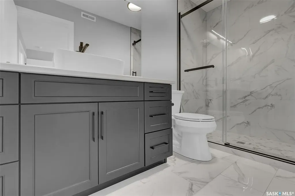 4327 Wild Rose Drive Regina SK S4V 3V6