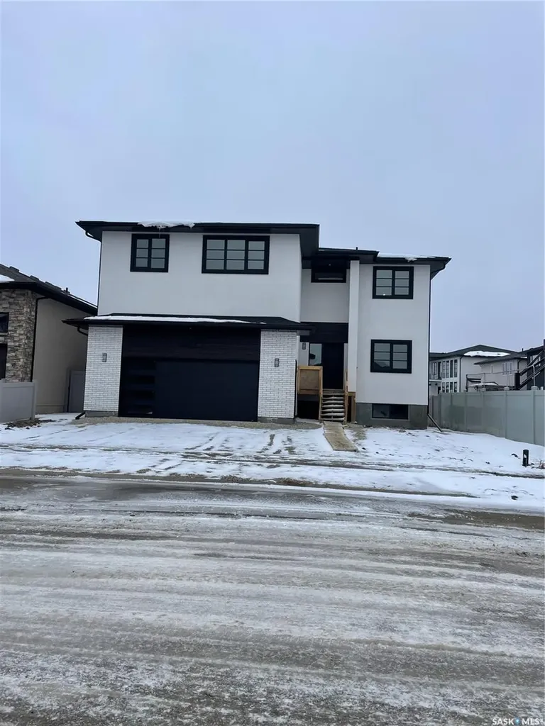 4327 Wild Rose Drive Regina SK S4V 3V6
