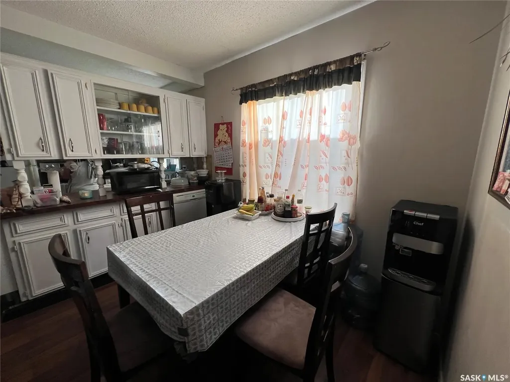 405 York Street Regina SK S4R 4W7