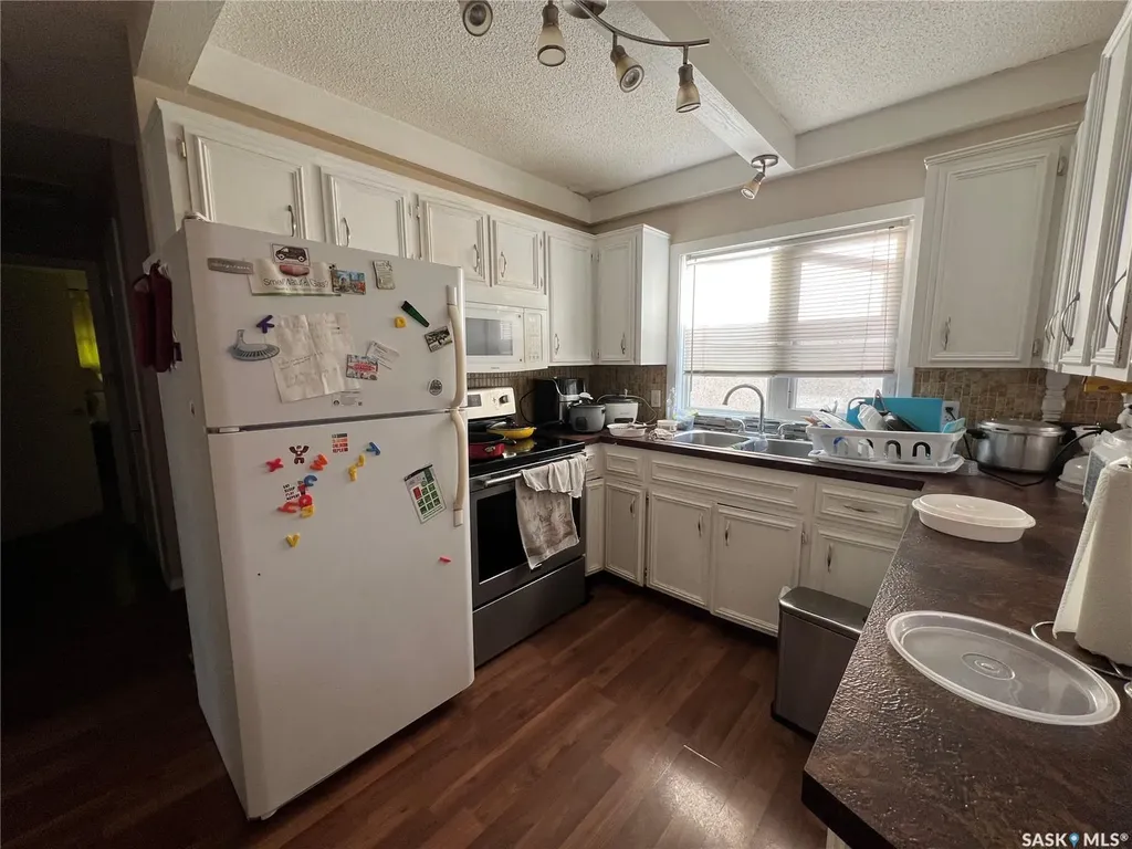 405 York Street Regina SK S4R 4W7
