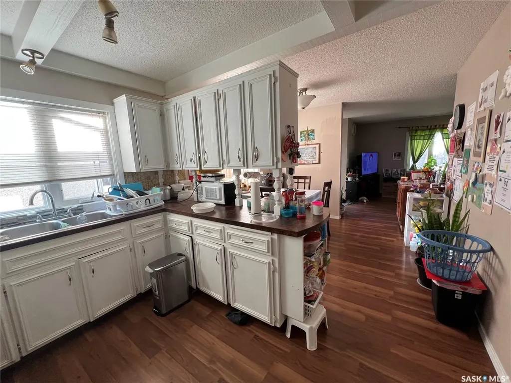 405 York Street Regina SK S4R 4W7