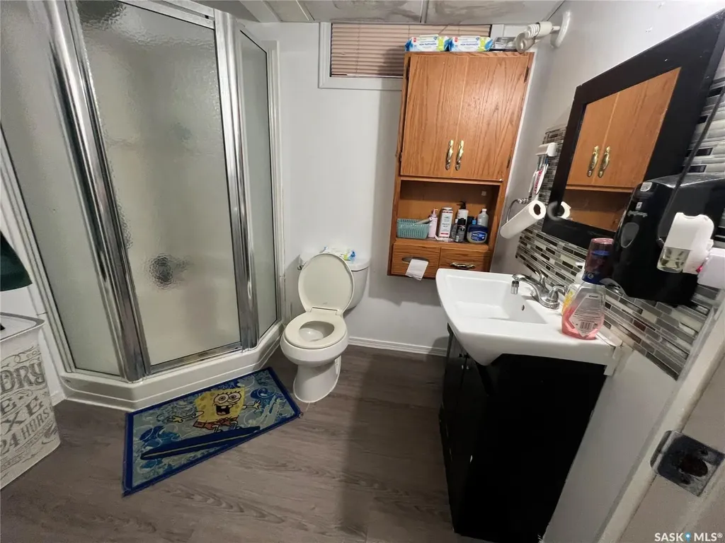 405 York Street Regina SK S4R 4W7