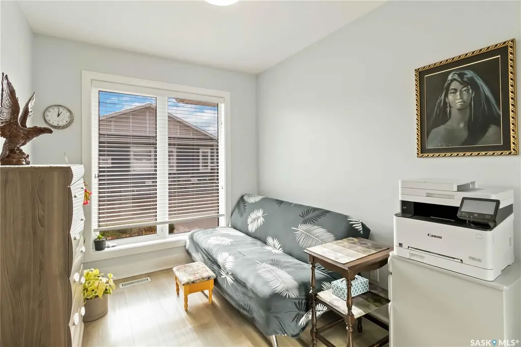 3214 11th Street Saskatoon SK S7M 5G3