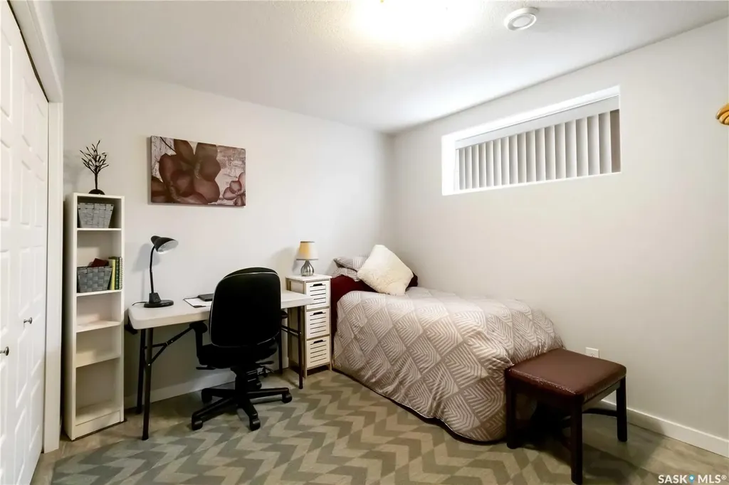 3214 11th Street Saskatoon SK S7M 5G3