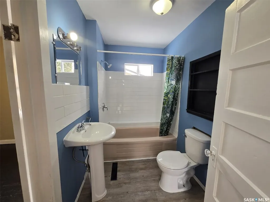 309 3rd Street W Wilkie SK S0K 4W0