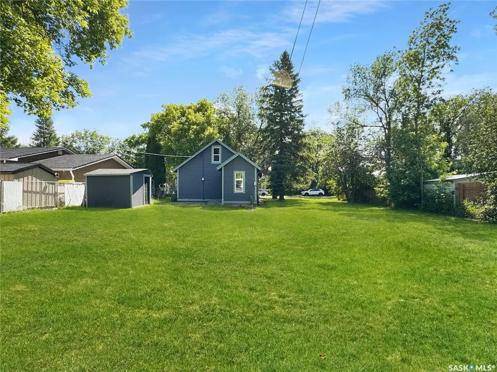 309 3rd Street W Wilkie SK S0K 4W0
