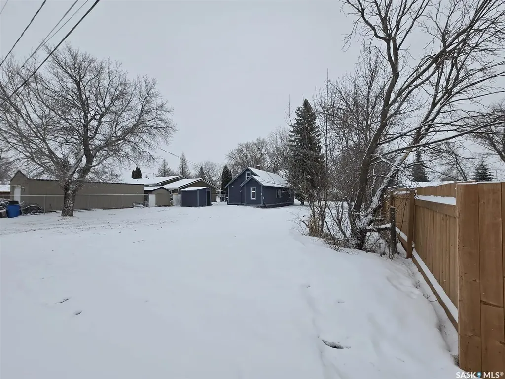 309 3rd Street W Wilkie SK S0K 4W0