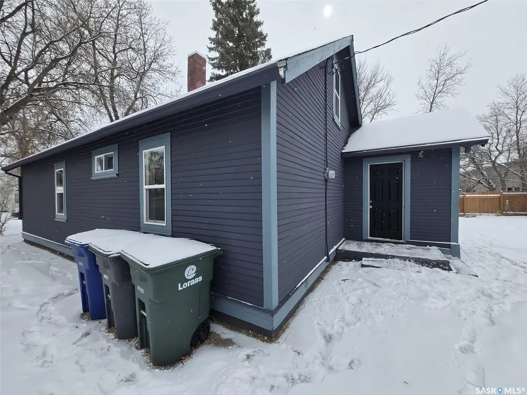 309 3rd Street W Wilkie SK S0K 4W0