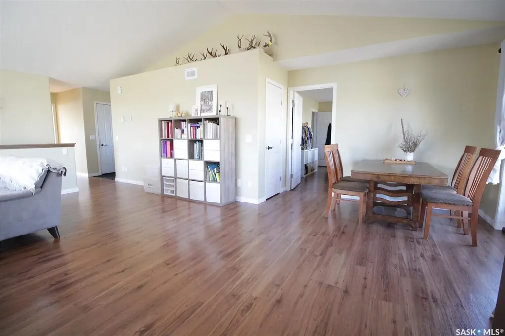 113 Robertson Street Maryfield SK S0G 3K0