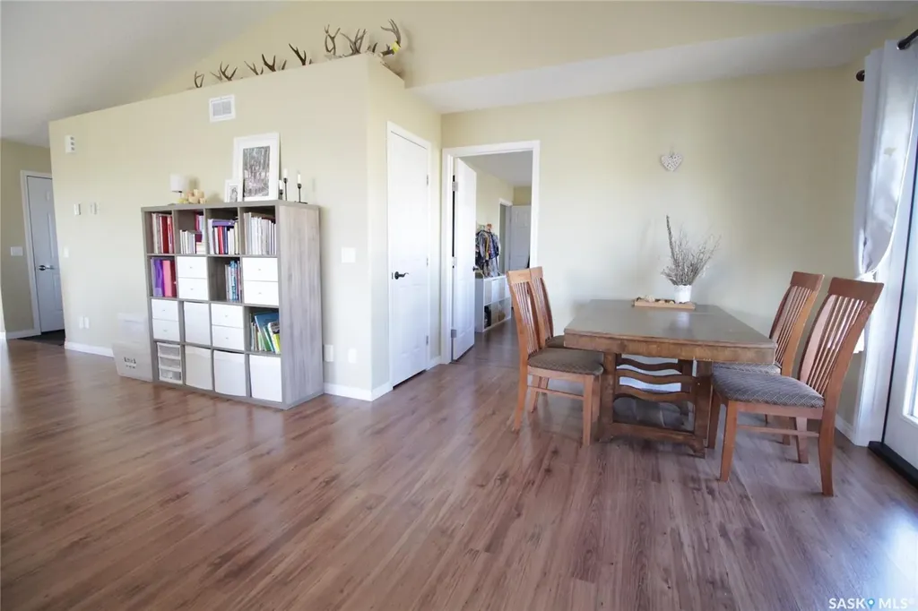 113 Robertson Street Maryfield SK S0G 3K0