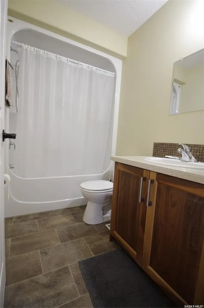 113 Robertson Street Maryfield SK S0G 3K0