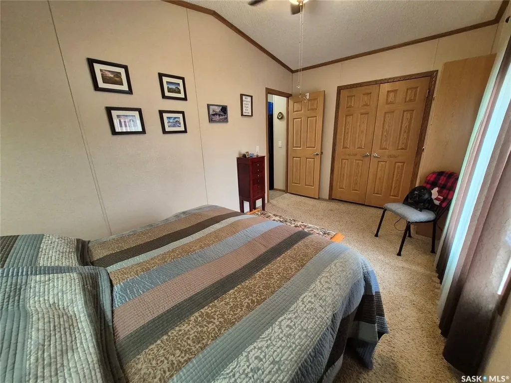 4425 Access Road Halbrite SK S0C 1H0