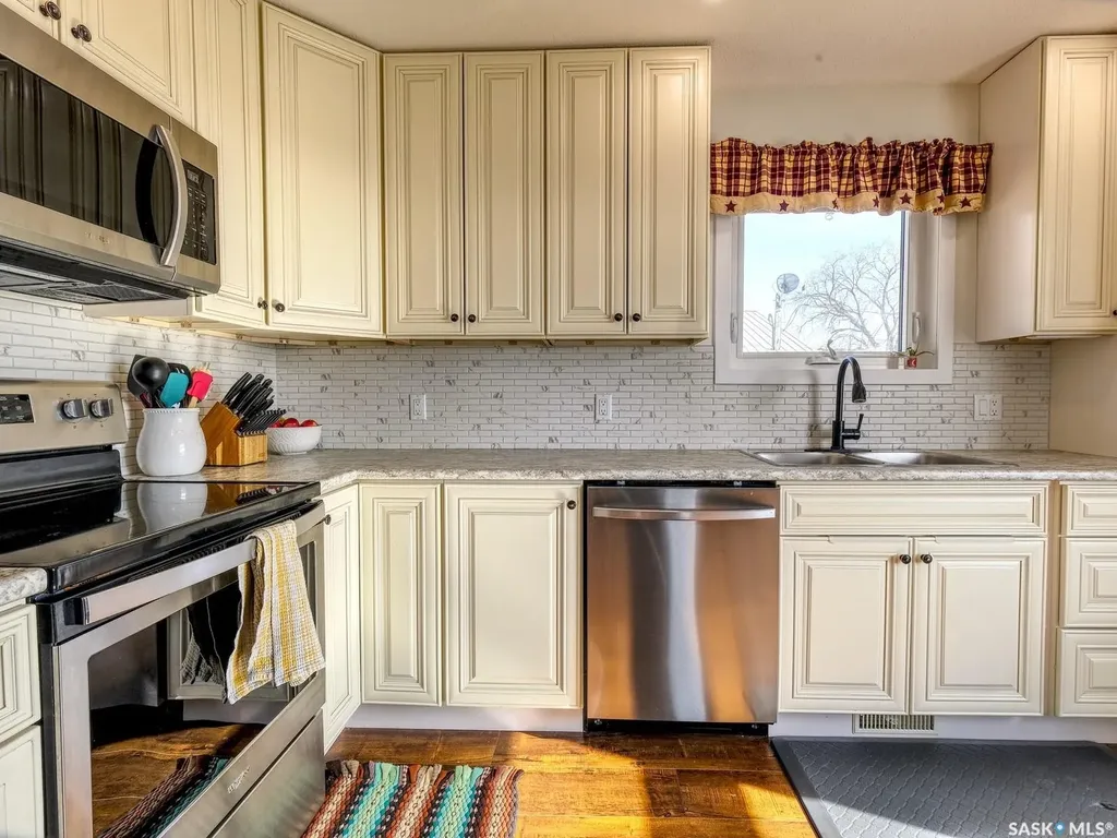 304 2nd Avenue E Biggar SK S0K 0M0