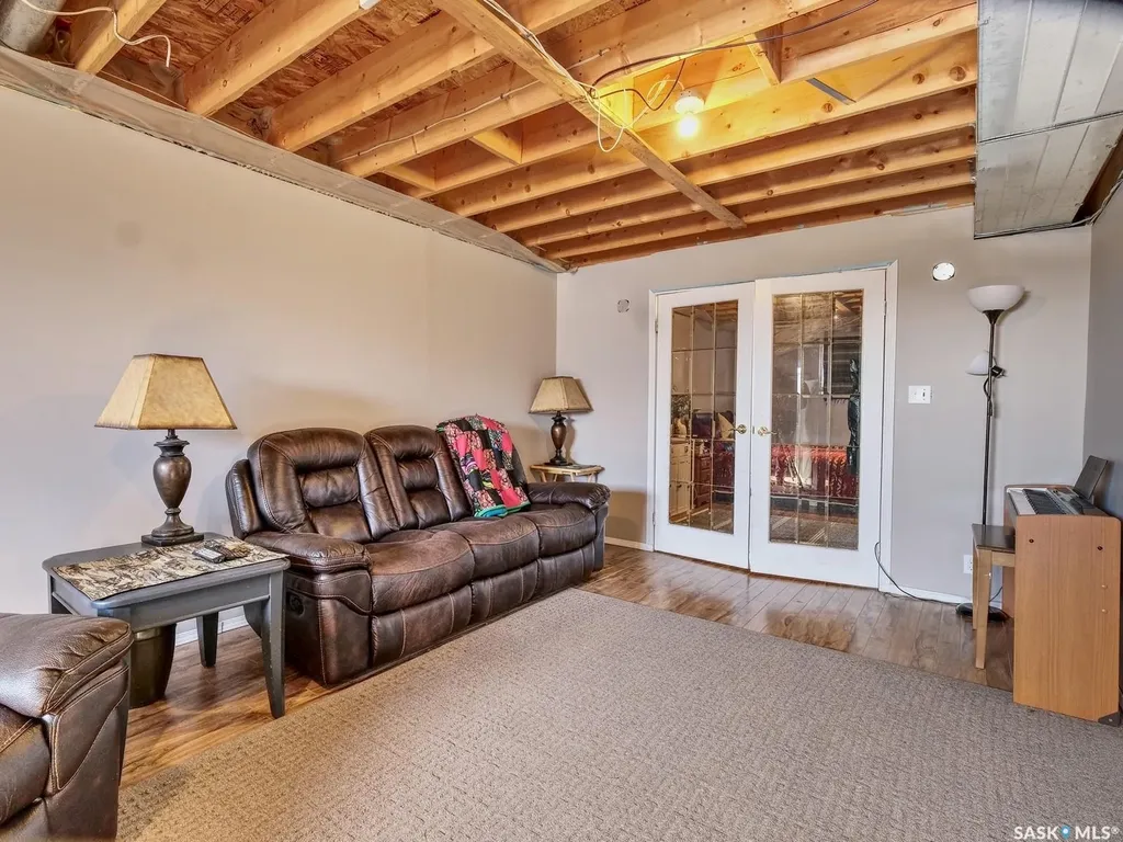 304 2nd Avenue E Biggar SK S0K 0M0