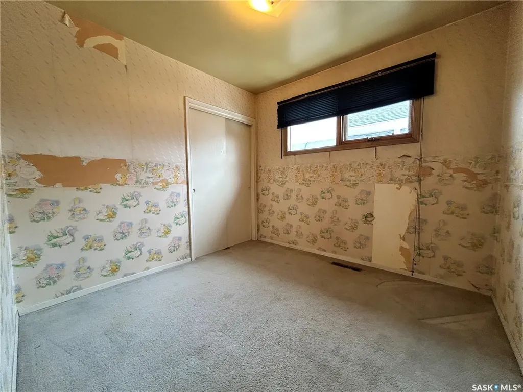 455 Halifax Street Regina SK S4R 1T4