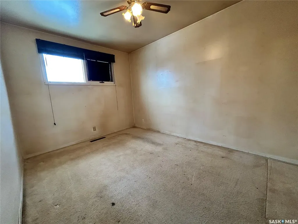 455 Halifax Street Regina SK S4R 1T4