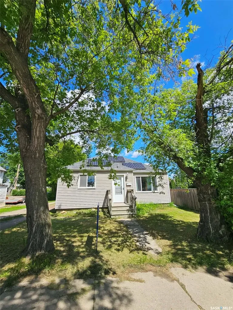 201 Broadway Street W Yorkton SK S3N 0M8