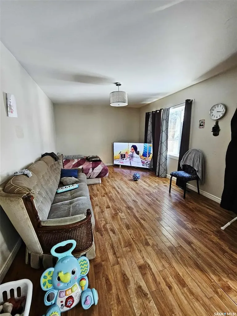 201 Broadway Street W Yorkton SK S3N 0M8
