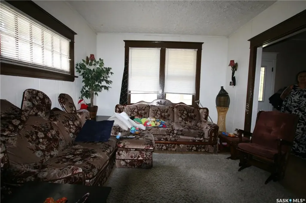 1441 Argyle Street Regina SK S4T 3S2