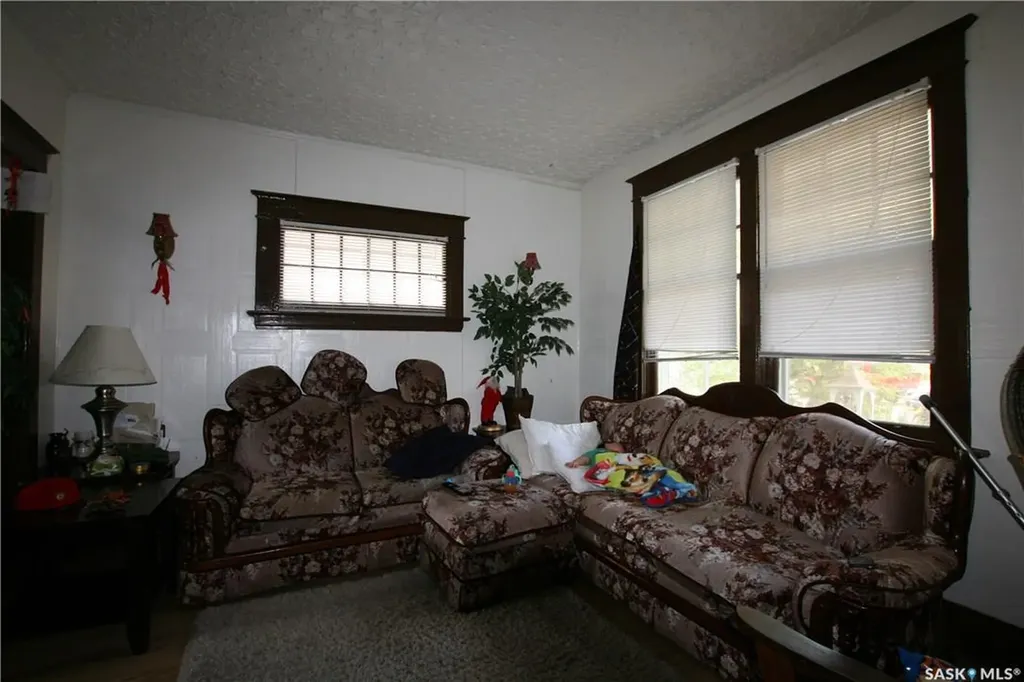 1441 Argyle Street Regina SK S4T 3S2