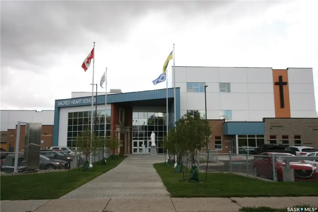 1441 Argyle Street Regina SK S4T 3S2